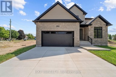 253 JOHN STREET Warwick (Watford) Ontario photo 39