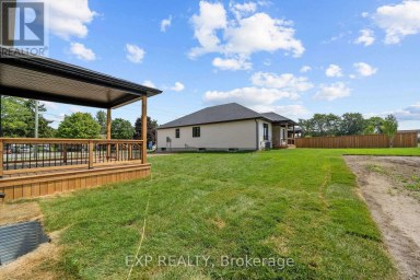 253 JOHN STREET Warwick (Watford) Ontario photo 41