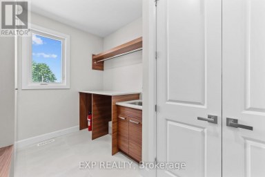 409 ONTARIO STREET Warwick (Watford) Ontario photo 14