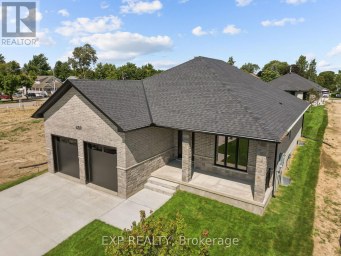 409 ONTARIO STREET Warwick (Watford) Ontario photo 25