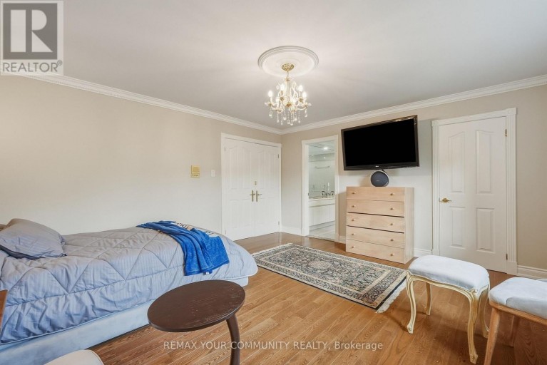 176 OLD SURREY LANE, Richmond Hill (South Richvale), Ontario, L4C7E5