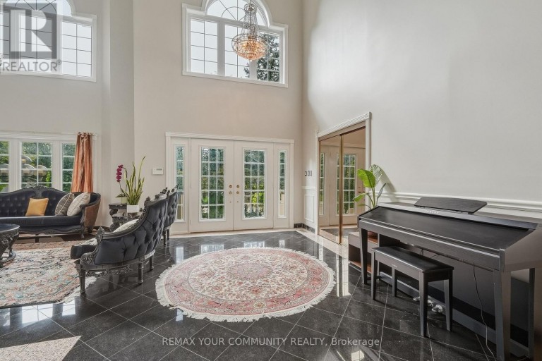 176 OLD SURREY LANE, Richmond Hill (South Richvale), Ontario, L4C7E5