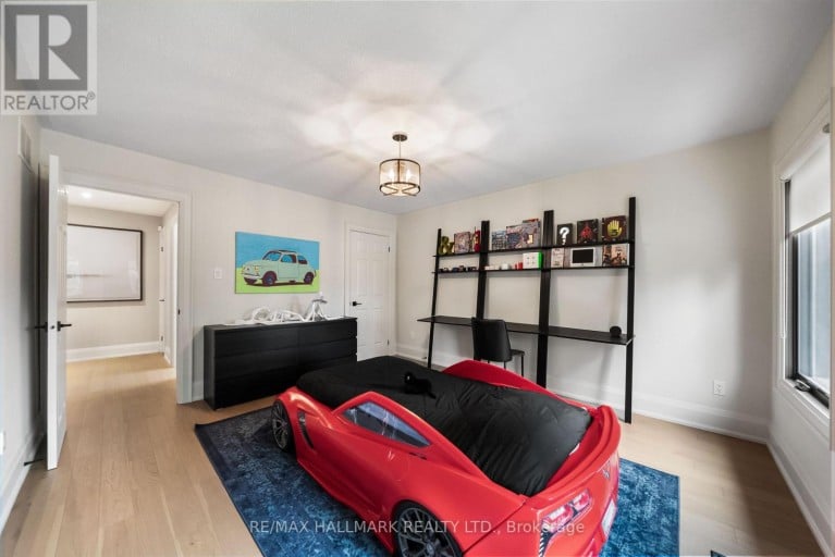 54 THEOBALDS CIRCLE, Richmond Hill (Mill Pond), Ontario, L4C9C9