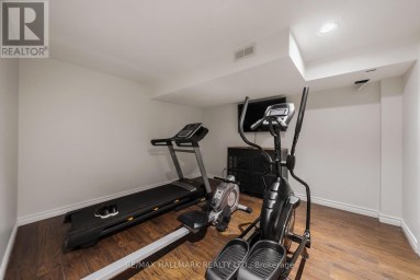 54 THEOBALDS CIRCLE Richmond Hill (Mill Pond) Ontario photo 37