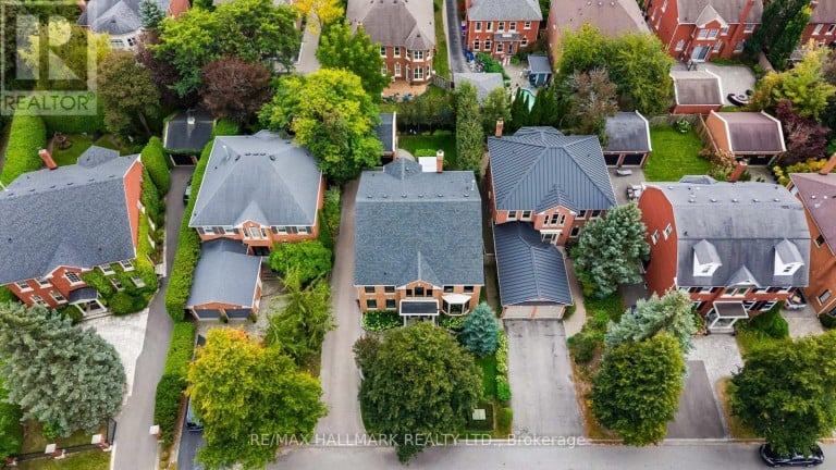 54 THEOBALDS CIRCLE, Richmond Hill (Mill Pond), Ontario, L4C9C9