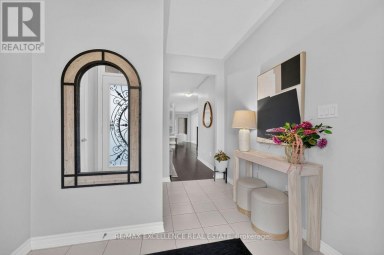 451 BRISDALE DRIVE Brampton (Northwest Brampton) Ontario photo 3