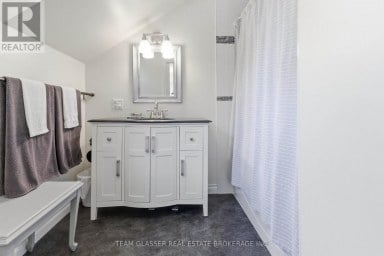 27 DENGATE CRESCENT London East (East P) Ontario photo 27