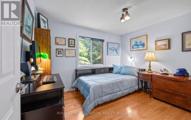 412 BUTLER COURT Aurora (Aurora Village) Ontario photo 24