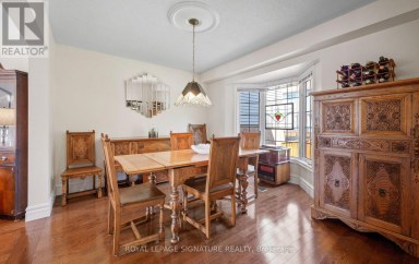 412 BUTLER COURT Aurora (Aurora Village) Ontario photo 9