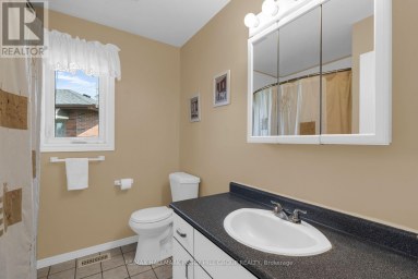 5 ALLAN COURT Springwater (Elmvale) Ontario photo 11