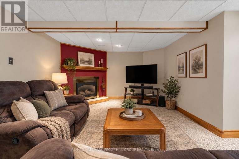 5 ALLAN COURT, Springwater (Elmvale), Ontario, L0L1P0