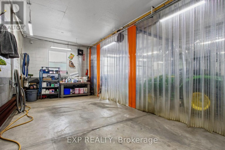 4735 KING STREET E, Lincoln (Beamsville), Ontario, L3J1E9