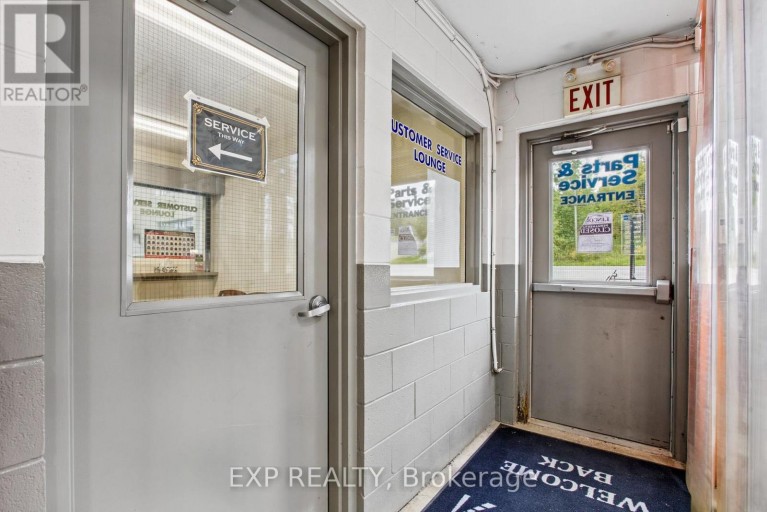 4735 KING STREET E, Lincoln (Beamsville), Ontario, L3J1E9