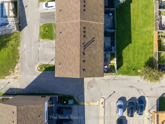 49 - 966 ADELAIDE AVENUE E, Oshawa (Eastdale), Ontario, L1K1L2