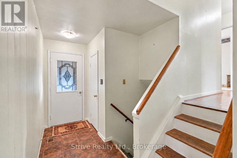 1329 TATRA DRIVE, Pickering (Bay Ridges), Ontario, L1W1K5