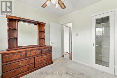 1329 TATRA DRIVE Pickering (Bay Ridges) Ontario photo 8