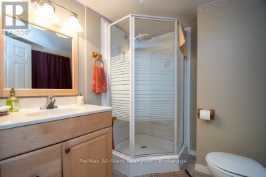 690 POST ROAD Kawartha Lakes (Ops) Ontario photo 26