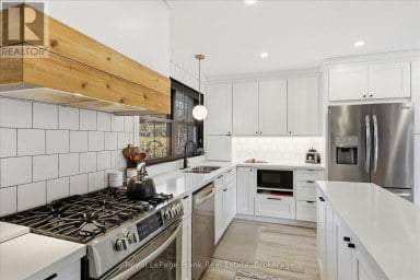 956 WELLER STREET Peterborough (Monaghan Ward 2) Ontario photo 15