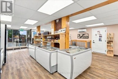 282-284 & 286 WELLINGTON MAIN STREET Prince Edward County (Hillier) Ontario photo 13