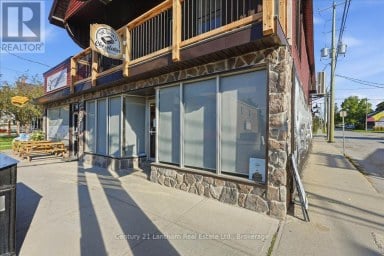 282-284 & 286 WELLINGTON MAIN STREET Prince Edward County (Hillier) Ontario photo 5