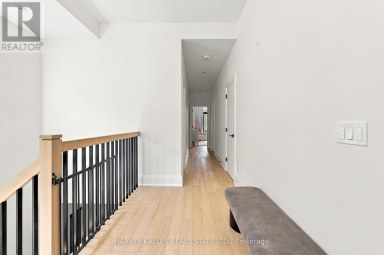 57 ROSENEATH GARDENS Toronto (Oakwood Village) Ontario photo 20