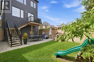 57 ROSENEATH GARDENS Toronto (Oakwood Village) Ontario photo 35