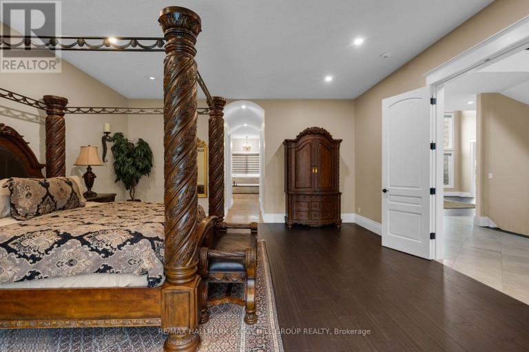 31 LOFTUS ROAD, Springwater, Ontario, L0L2K0