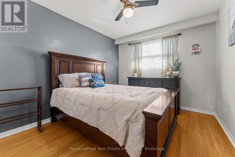 20 HONEYWOOD ROAD, Toronto (Glenfield-Jane Heights), Ontario, M3N1B2