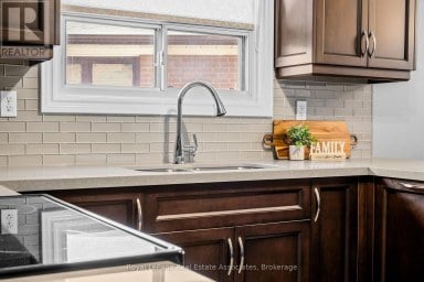 20 HONEYWOOD ROAD Toronto (Glenfield-Jane Heights) Ontario photo 23