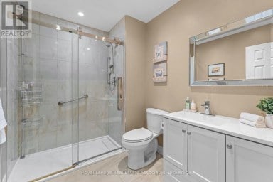 20 HONEYWOOD ROAD Toronto (Glenfield-Jane Heights) Ontario photo 24