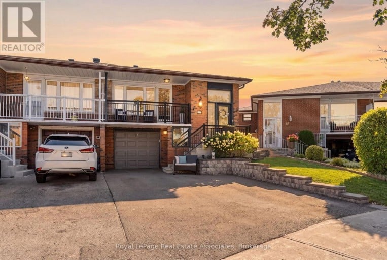 20 HONEYWOOD ROAD, Toronto (Glenfield-Jane Heights), Ontario, M3N1B2