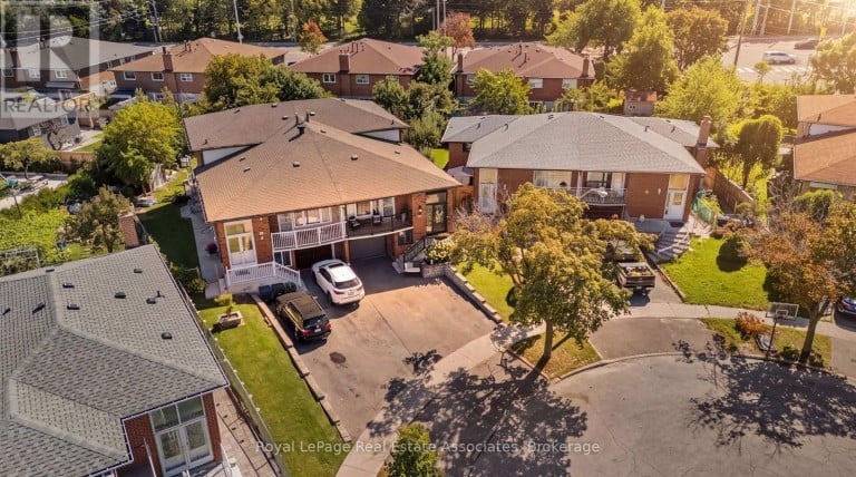 20 HONEYWOOD ROAD, Toronto (Glenfield-Jane Heights), Ontario, M3N1B2