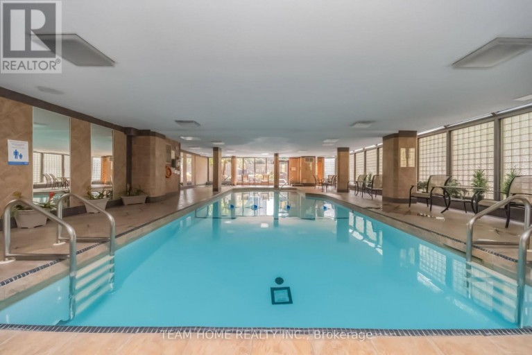 604 - 300 WEBB DRIVE, Mississauga (City Centre), Ontario, L5B3W3