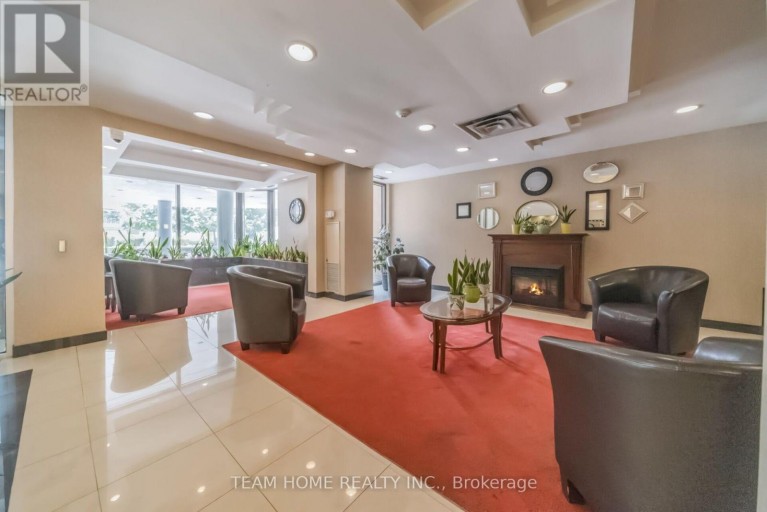 604 - 300 WEBB DRIVE, Mississauga (City Centre), Ontario, L5B3W3