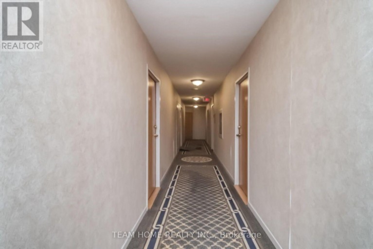 604 - 300 WEBB DRIVE, Mississauga (City Centre), Ontario, L5B3W3