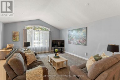 21502 LOYALIST PARKWAY (HIGHWAY 33) PARKWAY Prince Edward County (Ameliasburg Ward) Ontario photo 20