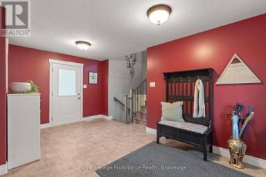 21502 LOYALIST PARKWAY (HIGHWAY 33) PARKWAY Prince Edward County (Ameliasburg Ward) Ontario photo 29