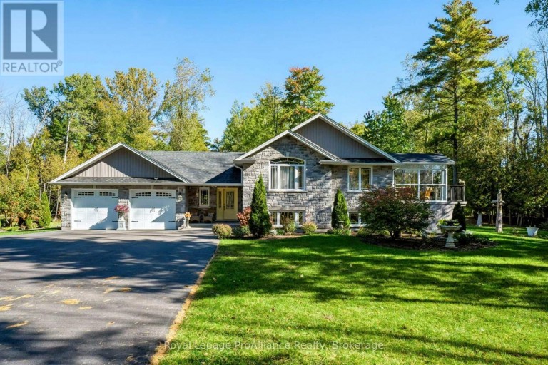 21502 LOYALIST PARKWAY (HIGHWAY 33) PARKWAY, Prince Edward County (Ameliasburg Ward), Ontario, K0K1L0
