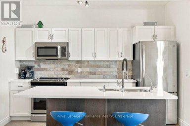 533 ALLORE ROAD Tweed (Hungerford (Twp)) Ontario photo 4