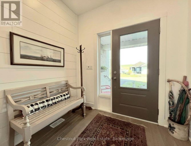 28 - 8 WILLIAM JAMES COURT, Dysart et al (Dysart), Ontario, K0M1S0