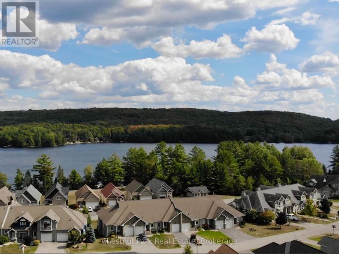 28 - 8 WILLIAM JAMES COURT, Dysart et al (Dysart), Ontario, K0M1S0