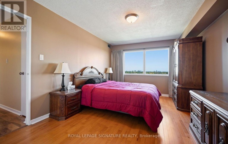 1406 - 1580 MISSISSAUGA VALLEY BOULEVARD, Mississauga (Mississauga Valleys), Ontario, L5A3T8
