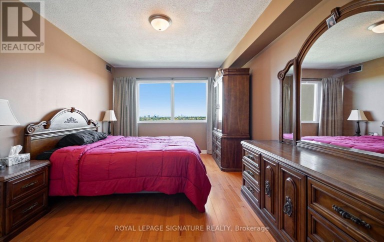1406 - 1580 MISSISSAUGA VALLEY BOULEVARD, Mississauga (Mississauga Valleys), Ontario, L5A3T8