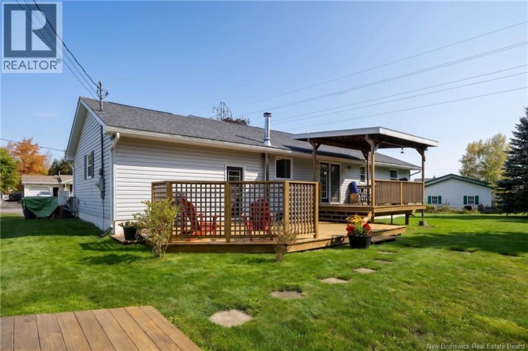 101 Law Avenue, Hampton, New Brunswick, E5N5C2