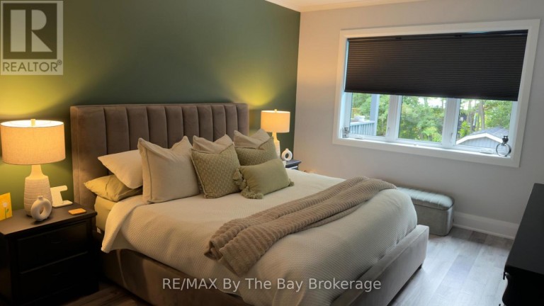 320 BIRCH STREET, Collingwood, Ontario, L9Y2V7