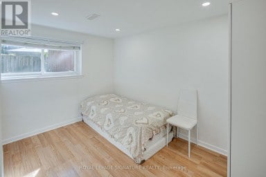 45 FENELON DRIVE Toronto (Parkwoods-Donalda) Ontario photo 29
