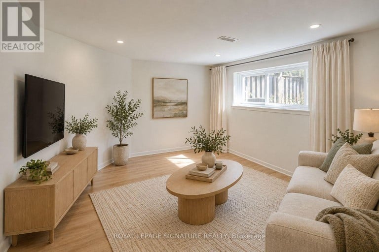 45 FENELON DRIVE, Toronto (Parkwoods-Donalda), Ontario, M3A3K4