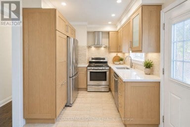 45 FENELON DRIVE Toronto (Parkwoods-Donalda) Ontario photo 48