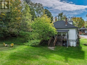 25 GEORGE STREET Dysart et al (Dysart) Ontario photo 15