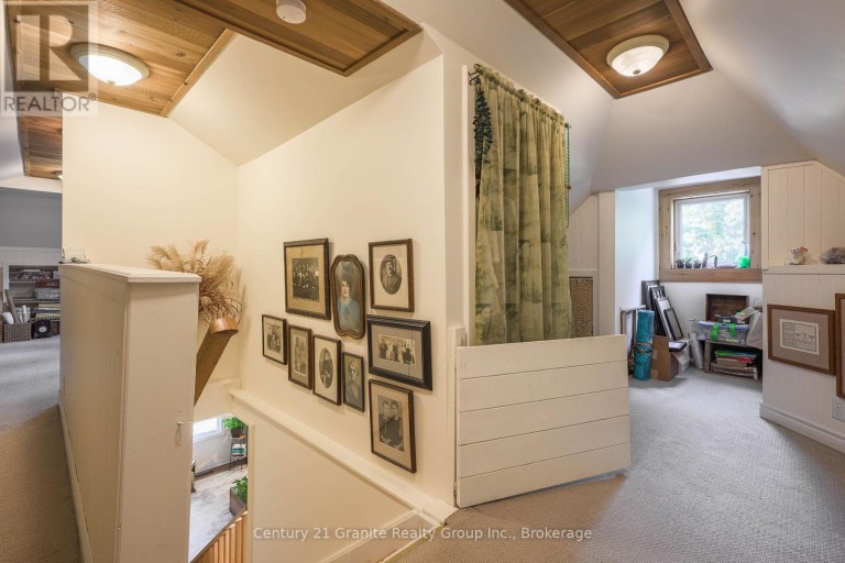 25 GEORGE STREET, Dysart et al (Dysart), Ontario, K0M1S0